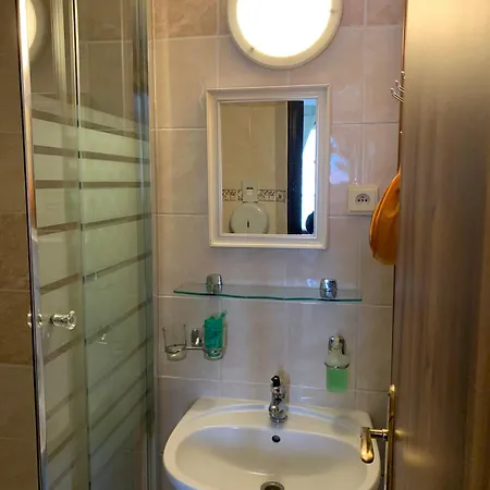 Casa de hóspedes Krasne Udoli 3*